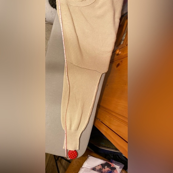 Aerie Tan Low Neck Cropped Sweater - Picture 9 of 9